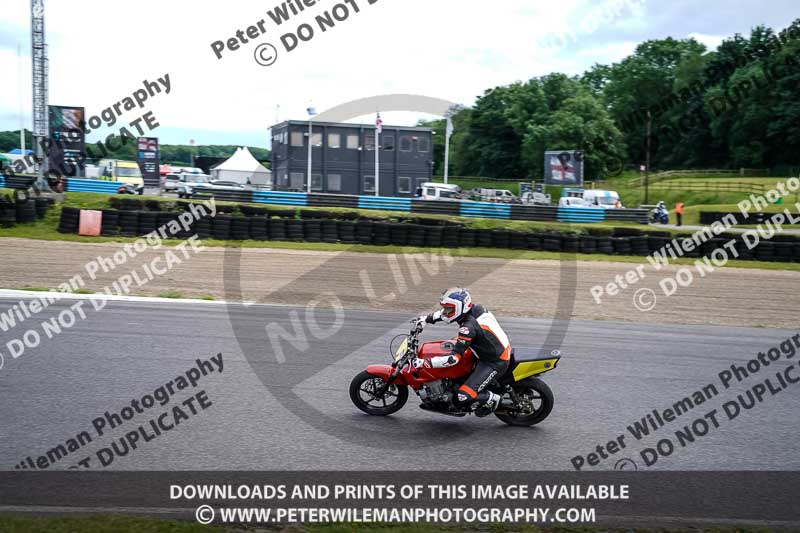 enduro digital images;event digital images;eventdigitalimages;lydden hill;lydden no limits trackday;lydden photographs;lydden trackday photographs;no limits trackdays;peter wileman photography;racing digital images;trackday digital images;trackday photos
